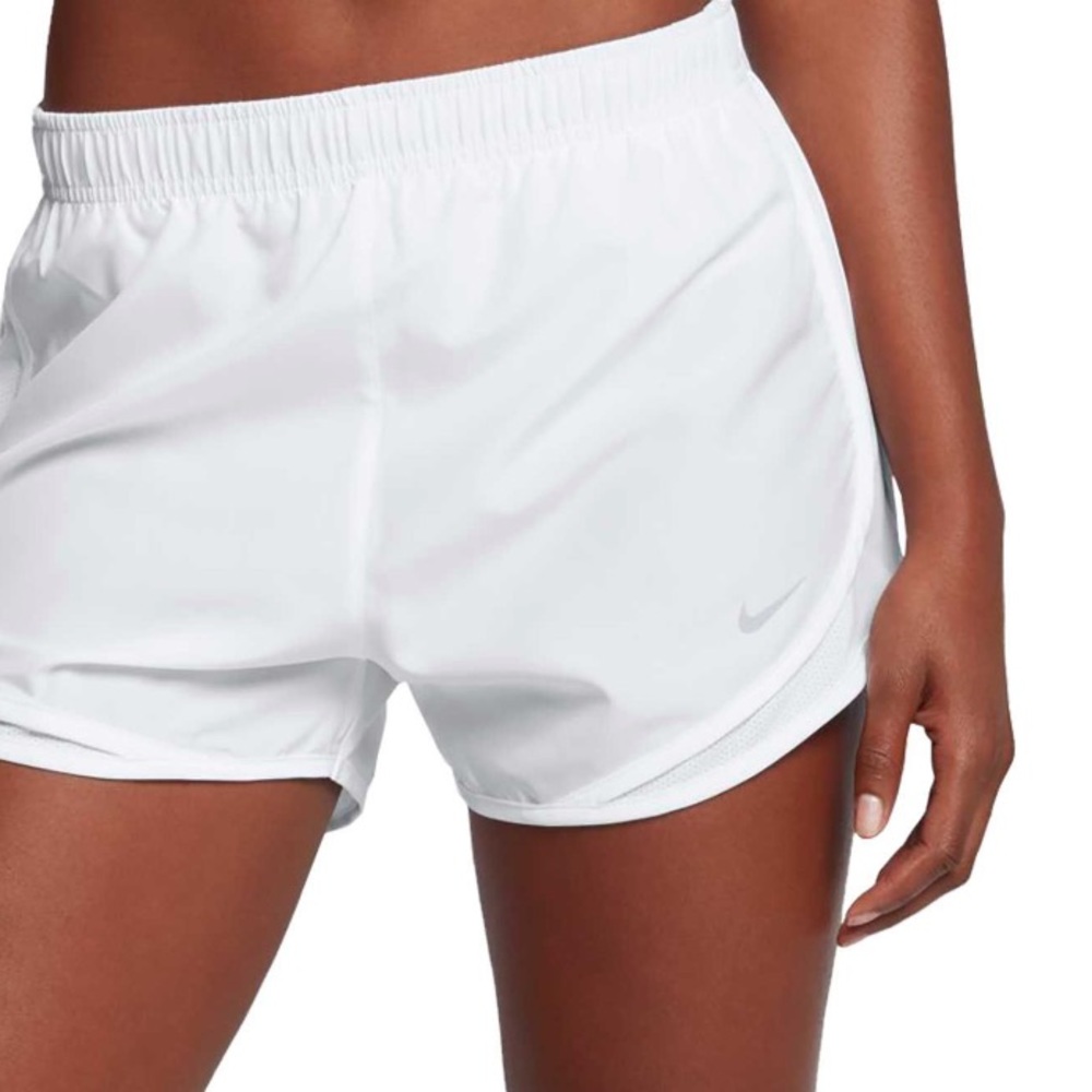 NIKE 3” RUNNING SHORTS